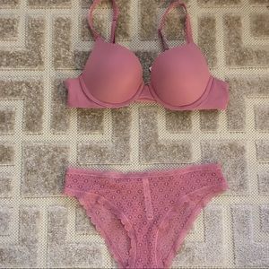 Victoria’s Secret Purple Bra & Panty 34B /S Pushup